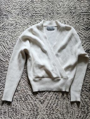 Modern Citizen Maren Cropped V Neck Sweater Size Medium